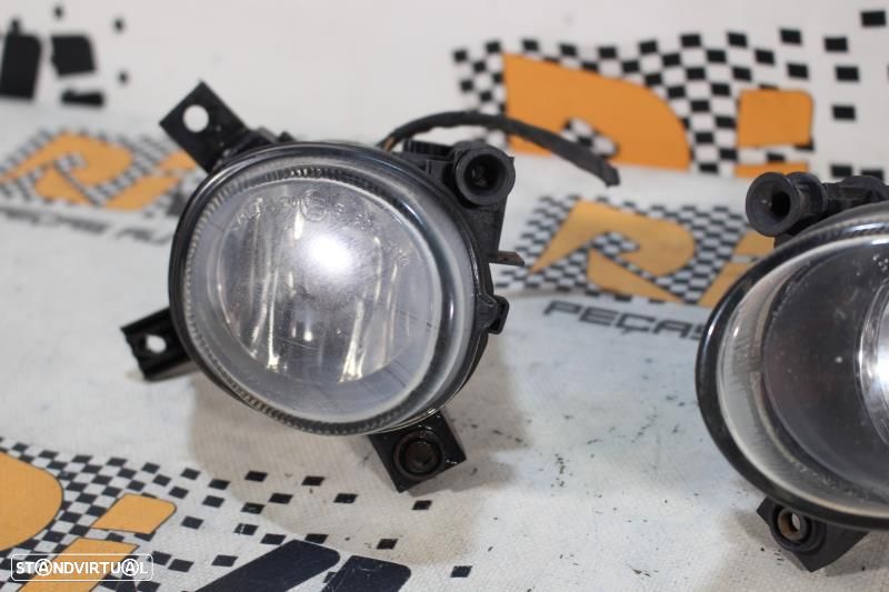 Farol De Nevoeiro Audi A3 (8P1)  8E0941699c / 89203972 - 3