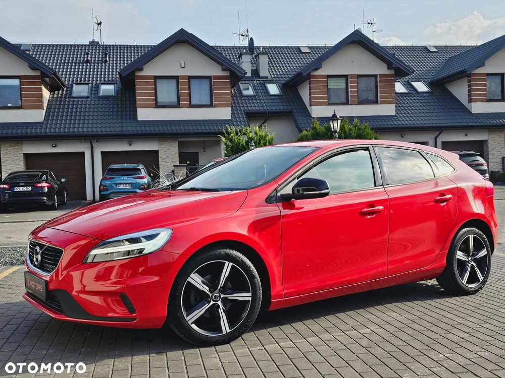 Volvo V40 D2 Drive-E R-Design Momentum - 8