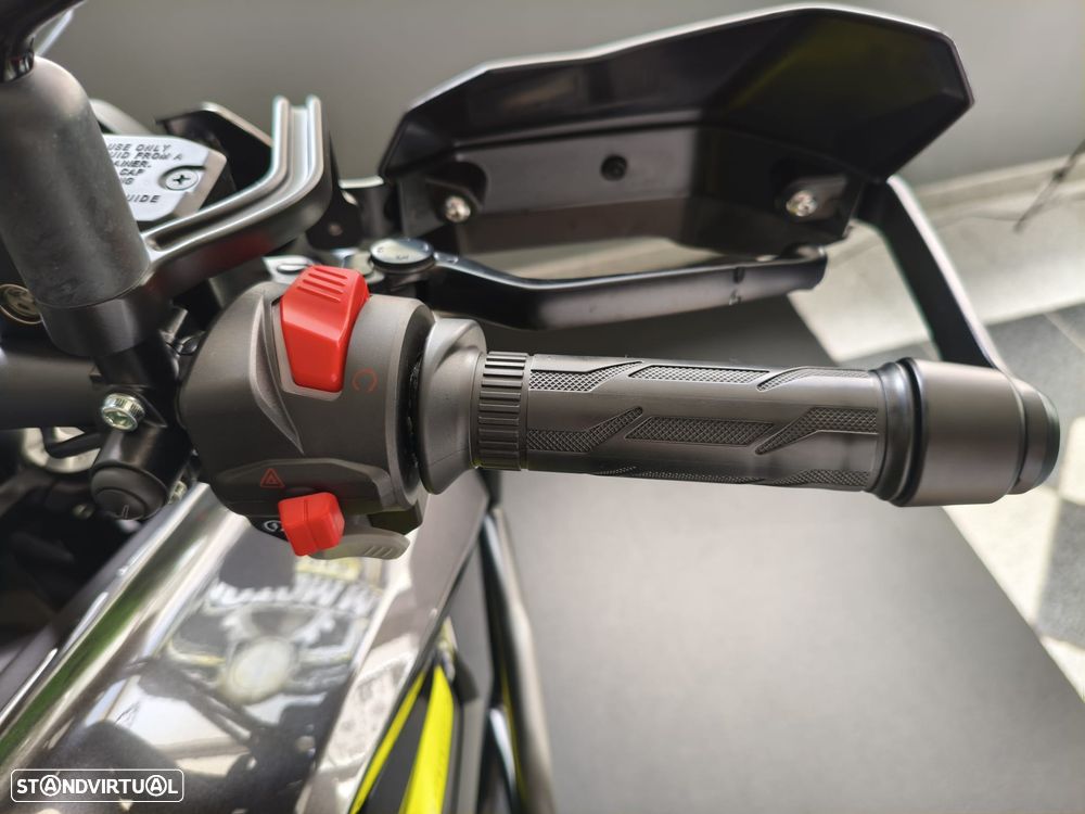 Benelli TRK 702 X - 15