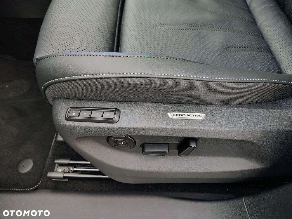 Volkswagen Tiguan - 17