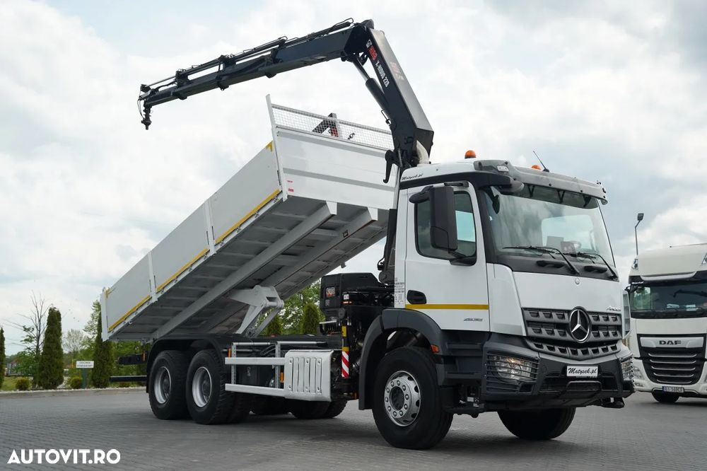 Mercedes-Benz AROCS 2636 / 6X4 / BASCULATOR / + HIAB X-HIDUO 228 E-3 HDS / TELECOMANDĂ / FURCĂ PENTRU PALEȚI / EURO 6 - 6