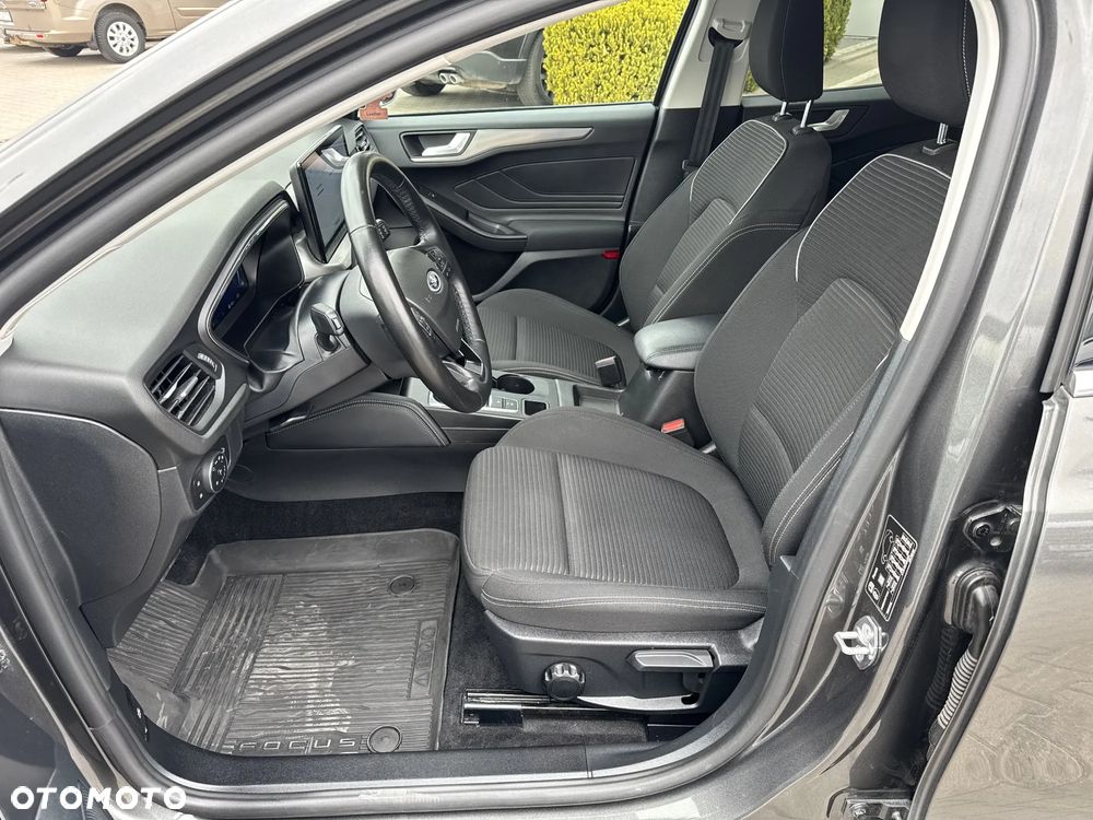 Ford Focus 1.5 EcoBlue Titanium X - 13