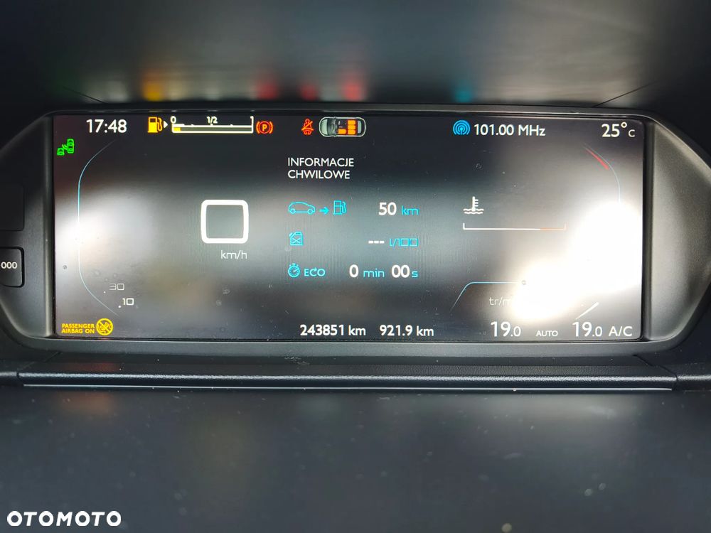 Citroën C4 Picasso 1.6 e-HDi Intensive - 12