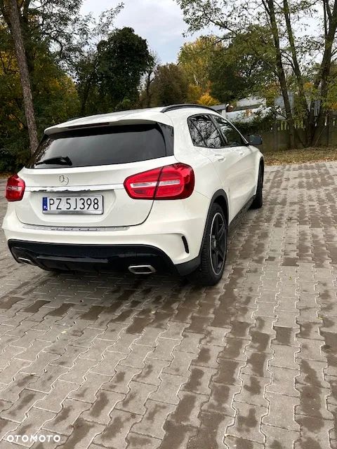 Mercedes-Benz GLA 180 (CDI) d 7G-DCT AMG Line - 5