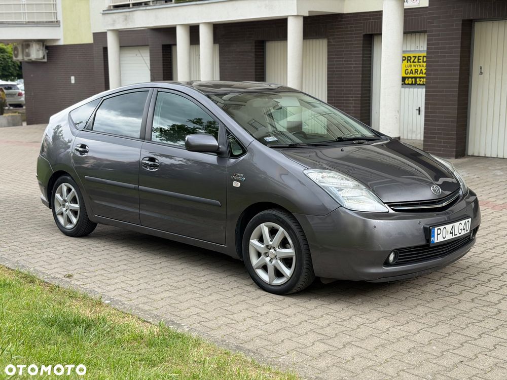 Toyota Prius 1.5 VVT-i Prestige - 13