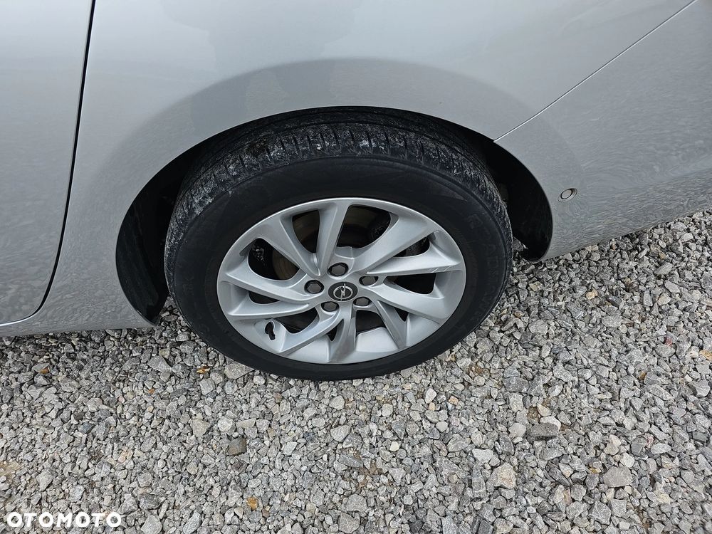 Opel Astra 1.5 CDTI Edition S&S - 28