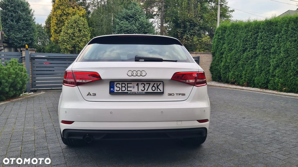 Audi A3 Sportback 30 TFSI - 10