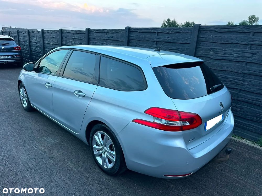 Peugeot 308 BlueHDi 120 Stop & Start Allure - 36
