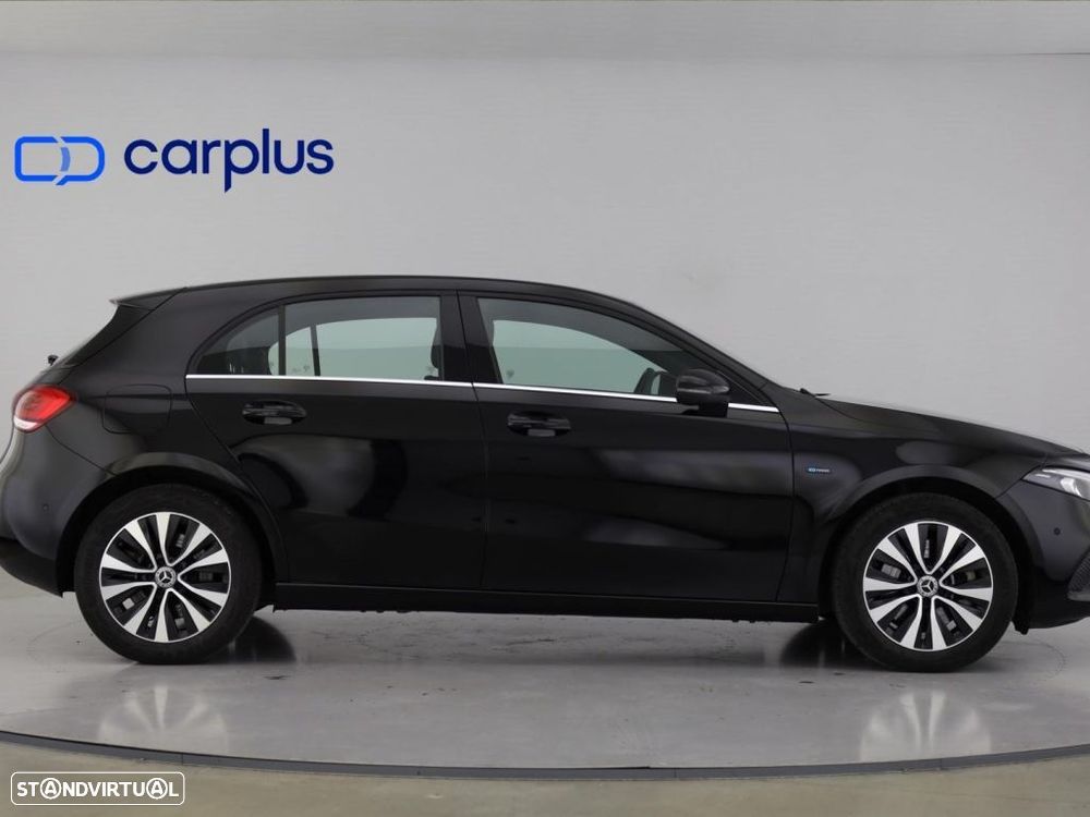 Mercedes-Benz A 250 e Style Plus - 8