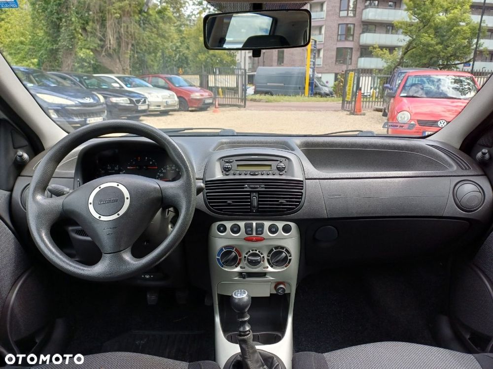 Fiat Punto - 10