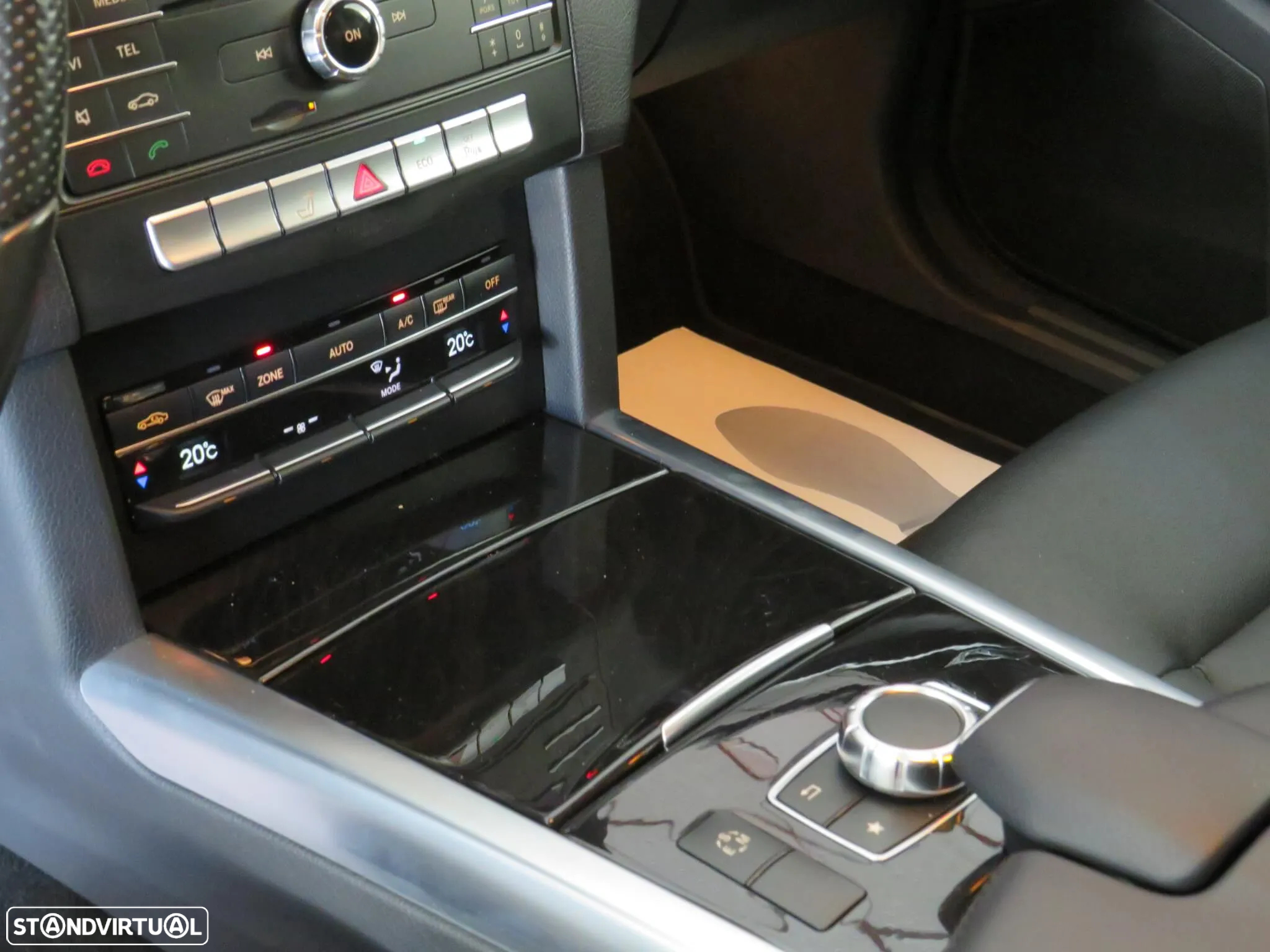 Mercedes-Benz E 250 BlueTEC Avantgarde Auto. - 11