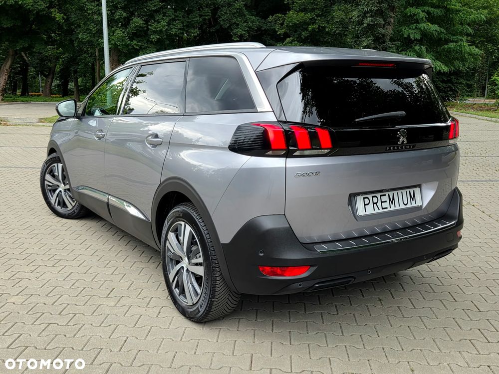 Peugeot 5008 - 15