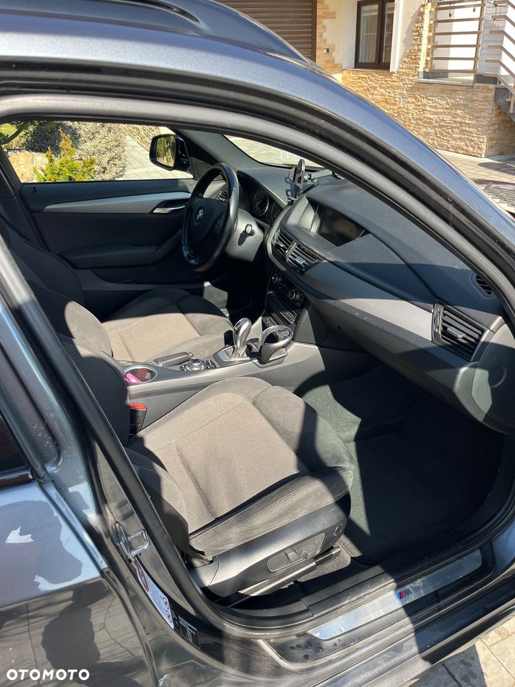 BMW X1 xDrive25d Sport Line - 7