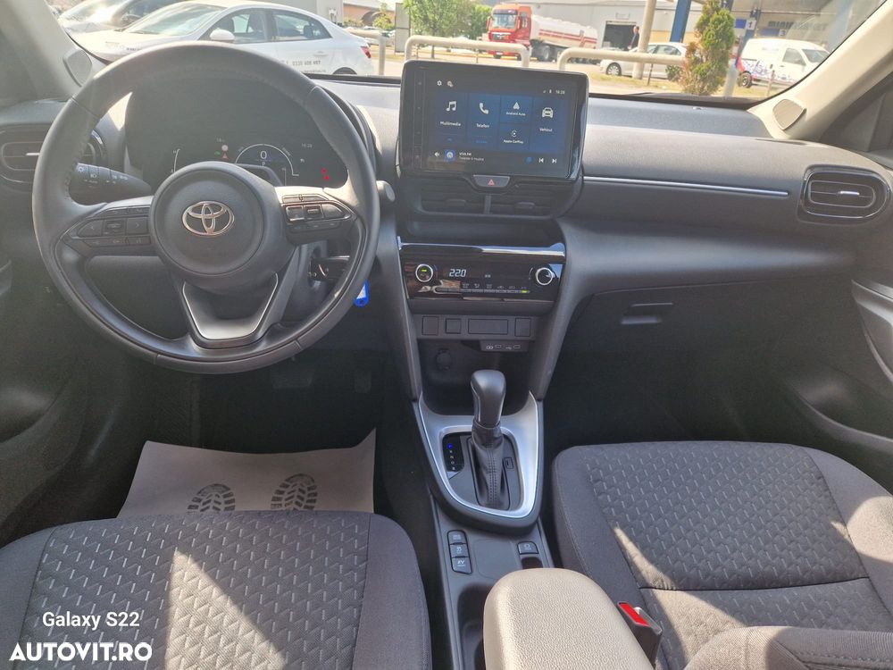 Toyota Yaris Cross 1.5 VVT-i HSD 4x2 Active - 12