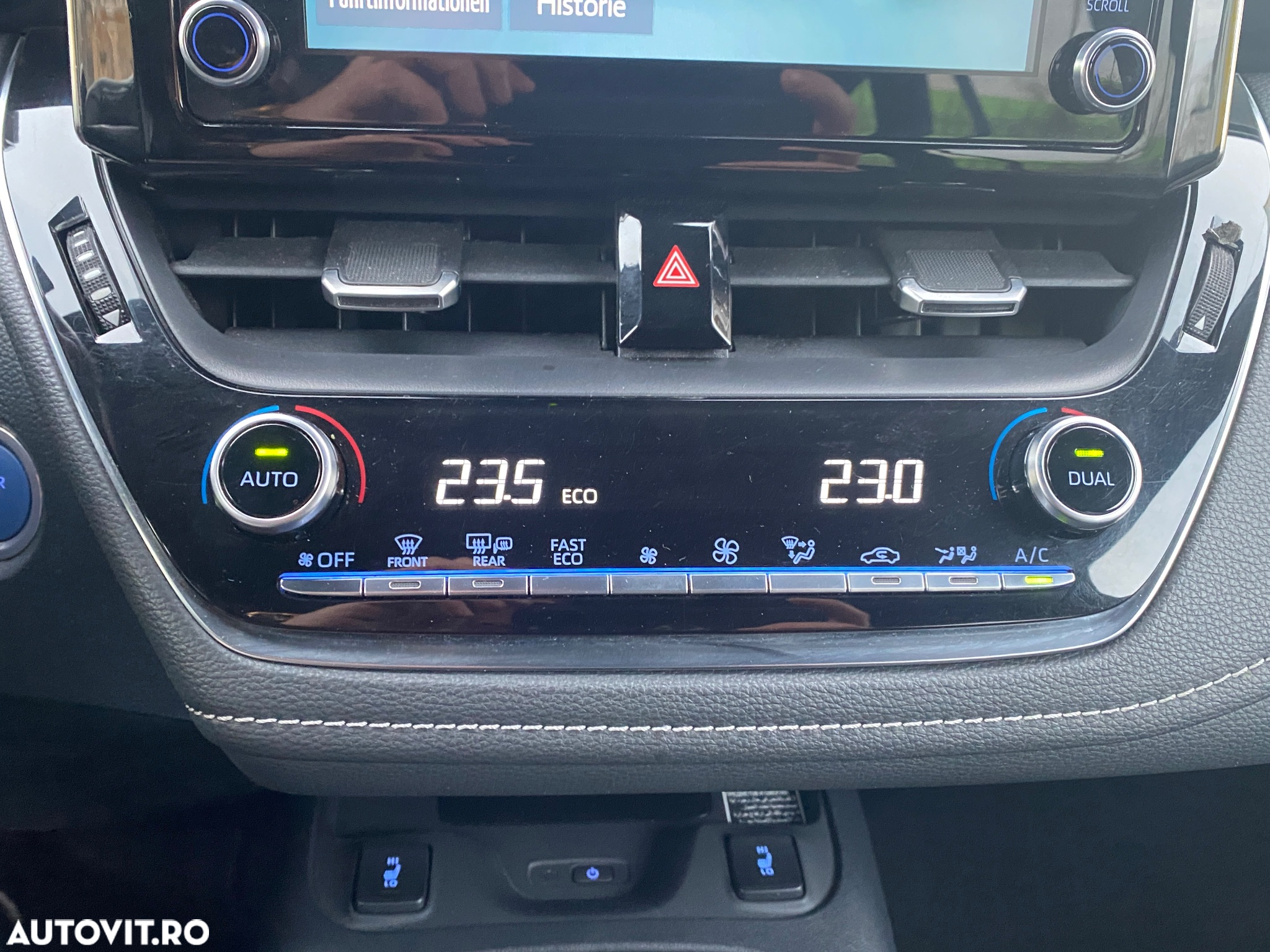 Toyota Corolla - 13