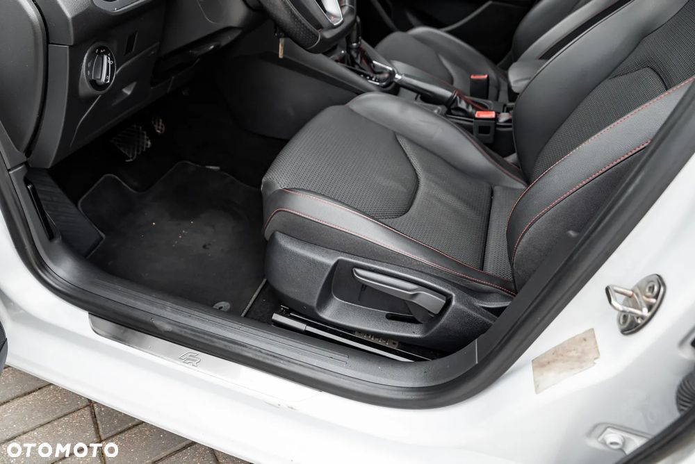 Seat Leon 2.0 TDI FR S&S DSG - 19