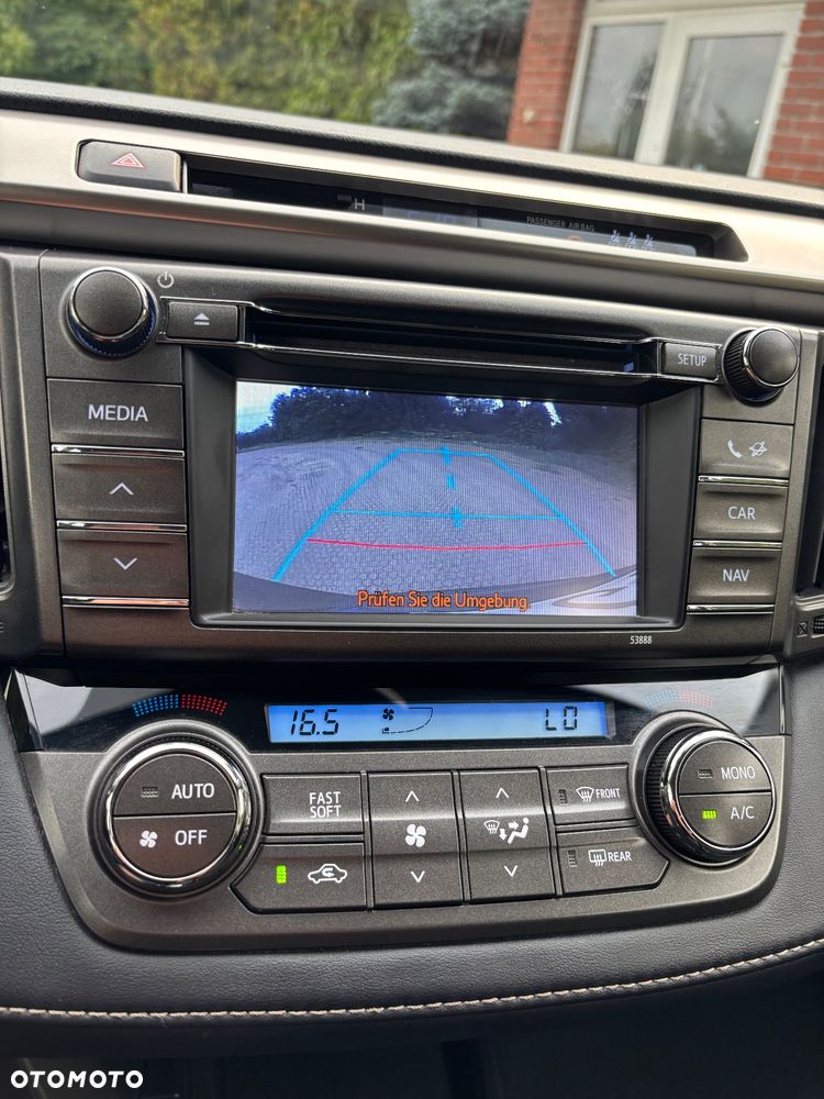 Toyota RAV4 2.0 D-4D Premium - 9