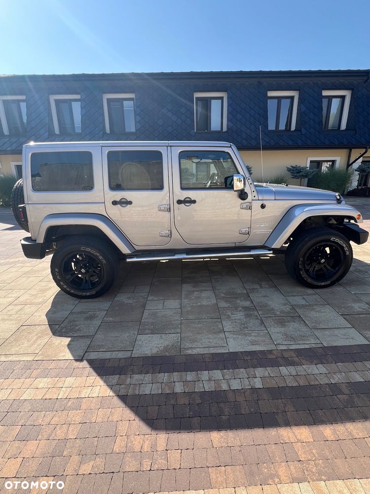 Jeep Wrangler 3.6 Unlim Sahara - 2