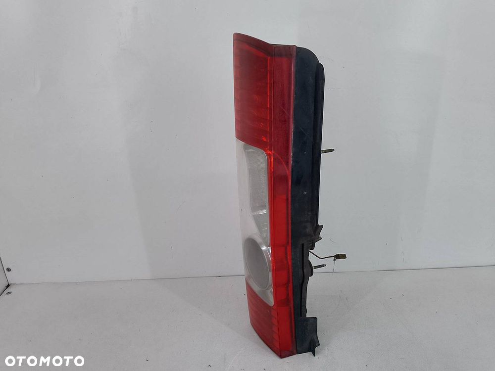 LAMPA TYLNA LEWA FIAT DUCATO III BUS - 5