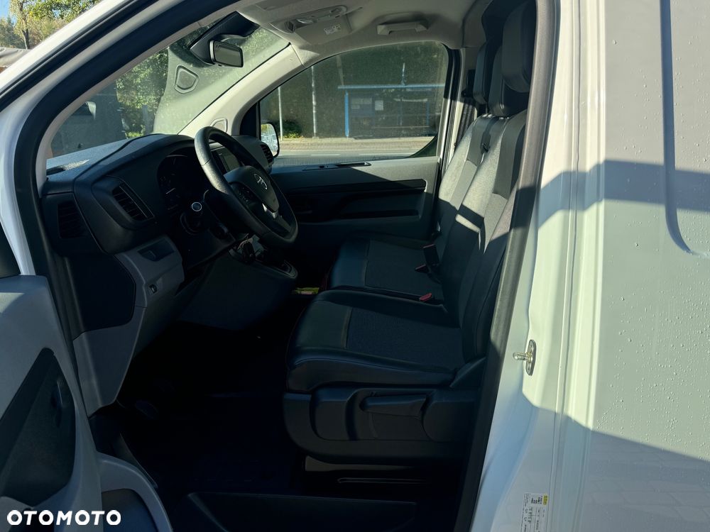 Opel Vivaro - 16