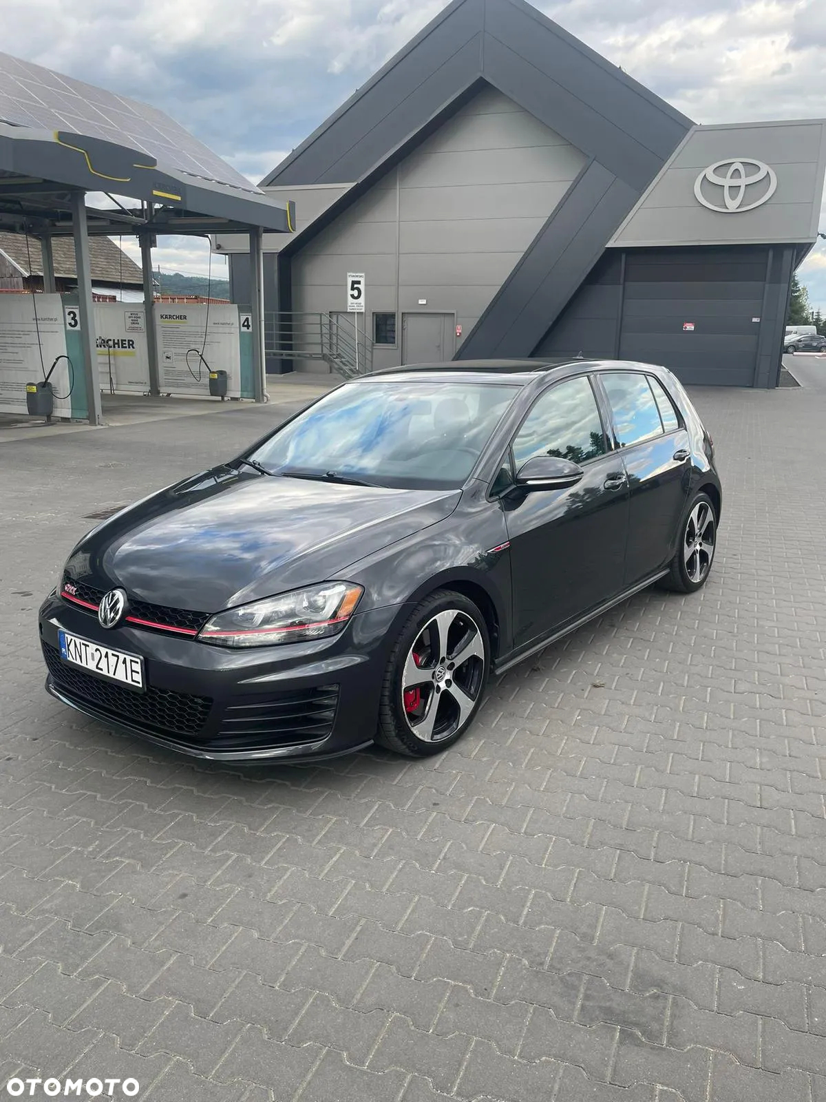 Volkswagen Golf VIII 2.0 TSI GTI DSG - 7