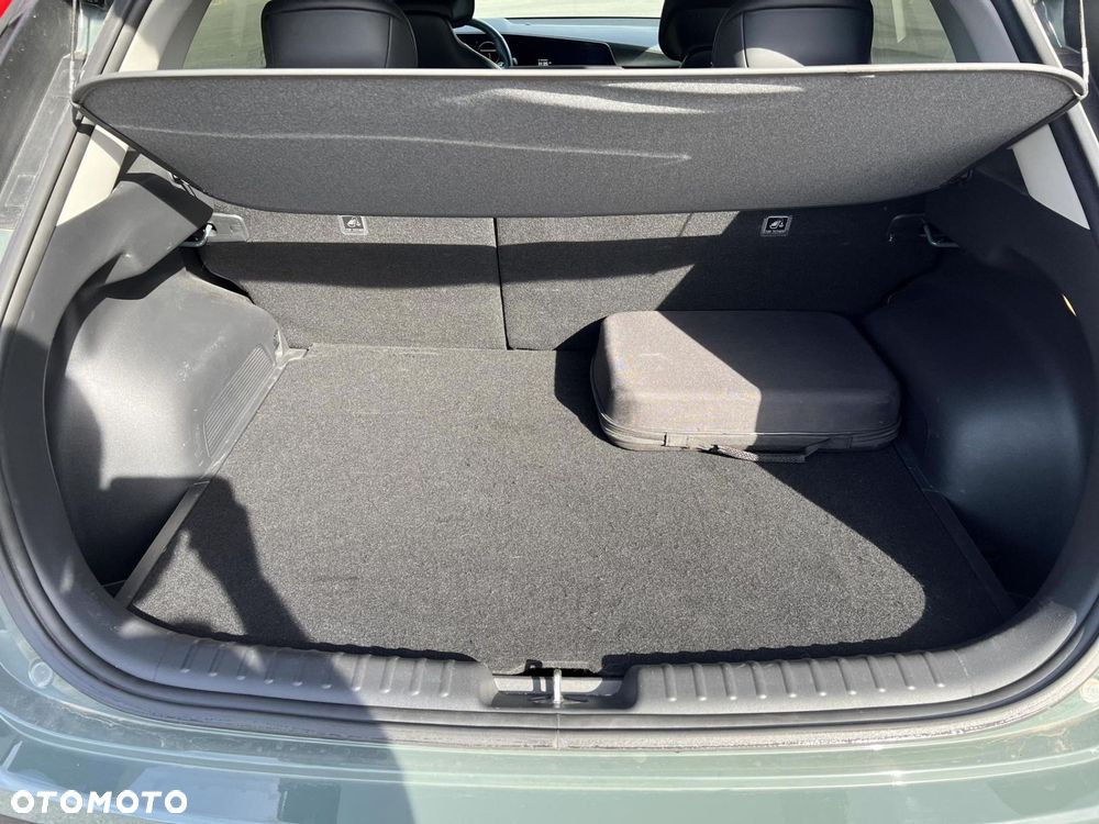 Kia Niro - 17