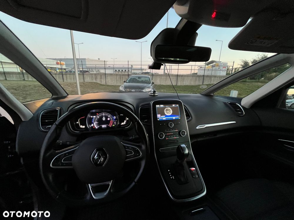 Renault Scenic 1.5 dCi Zen EDC - 23