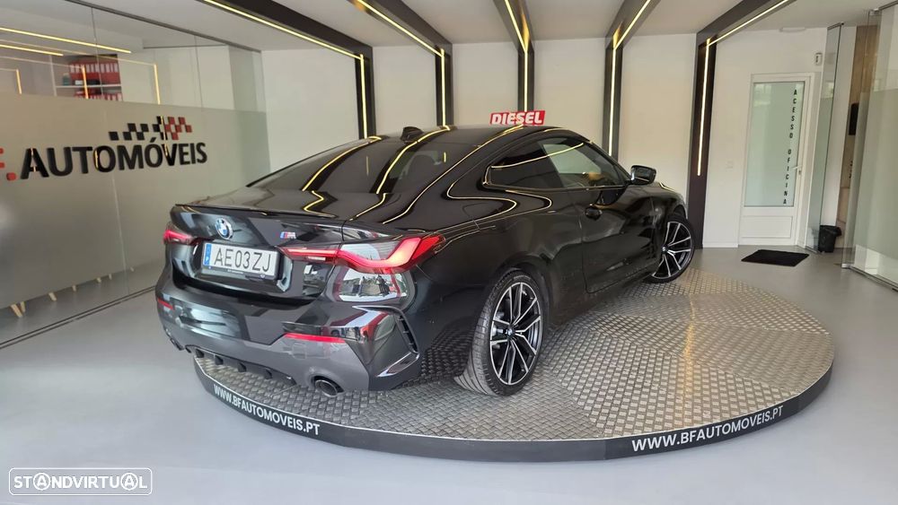 BMW 420 d Pack Desportivo M Auto - 4