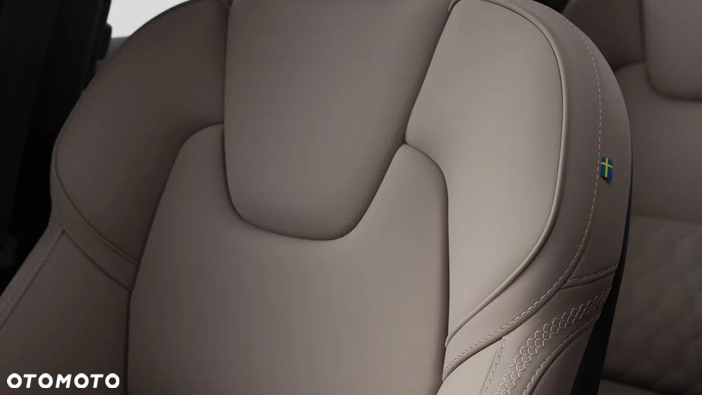 Volvo XC 60 B5 B AWD Plus Dark - 13