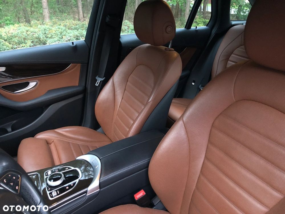 Mercedes-Benz GLC - 4