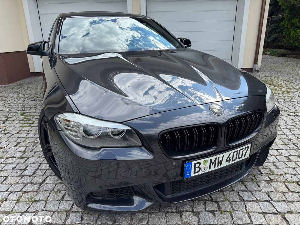 BMW Seria 5 535i - 23
