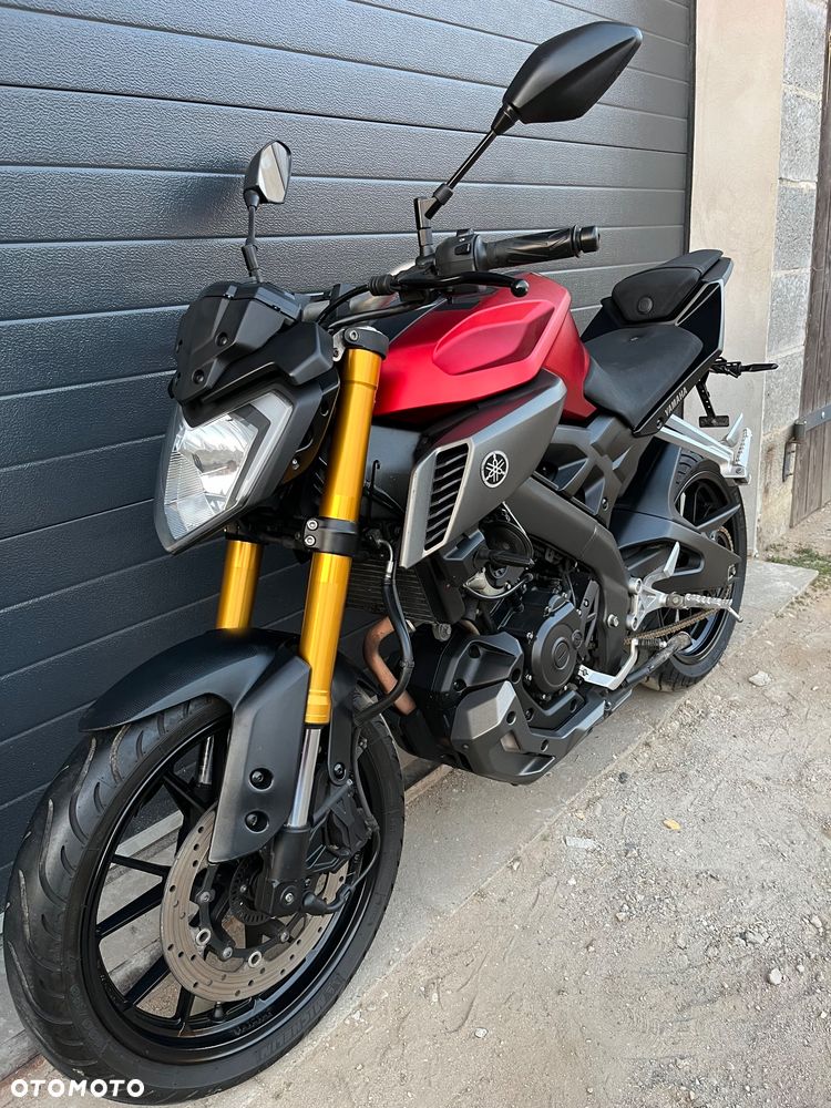 Yamaha MT - 4