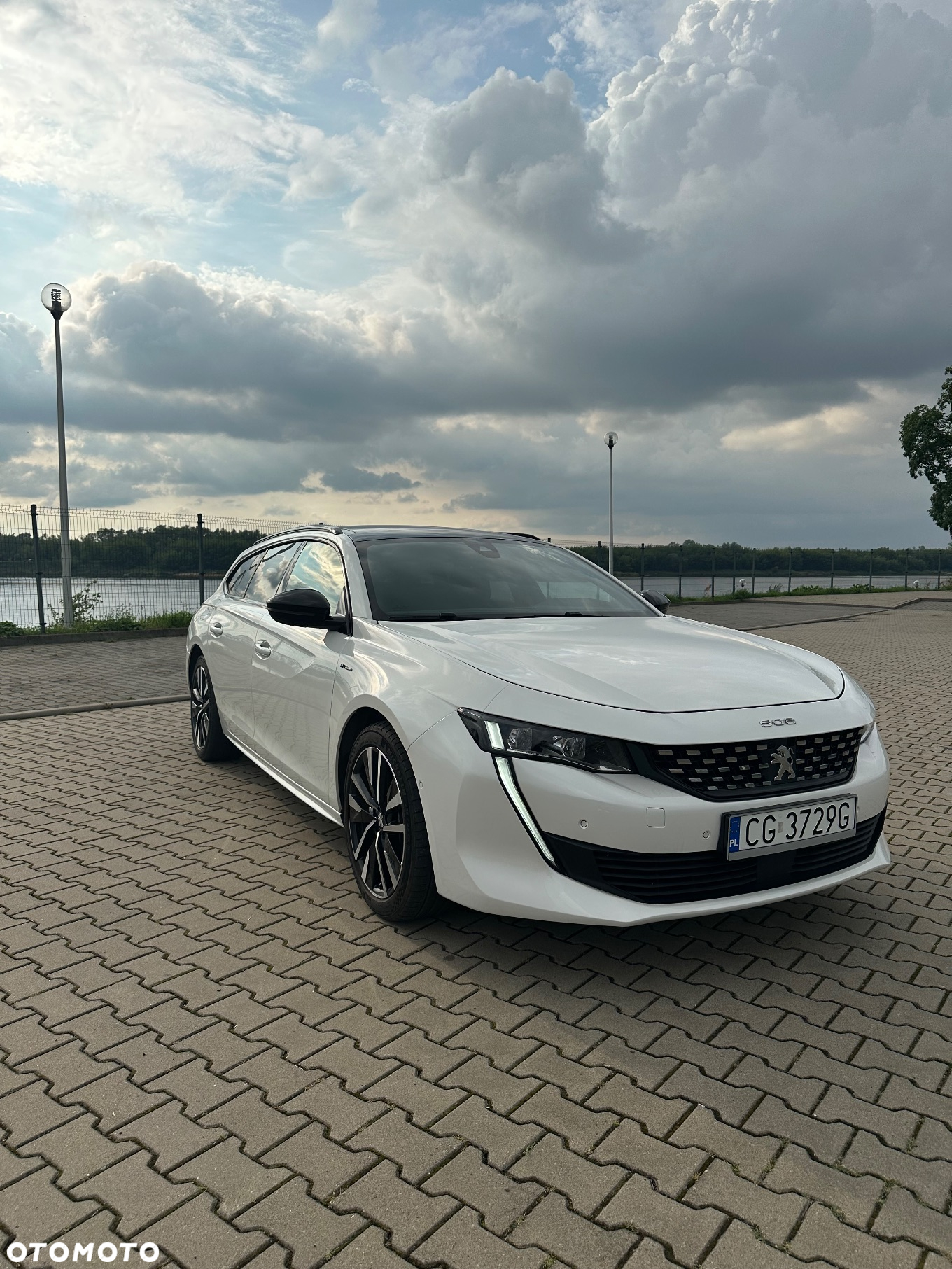 Peugeot 508 SW Plug-In Hybrid 225 e-EAT8 GT - 3