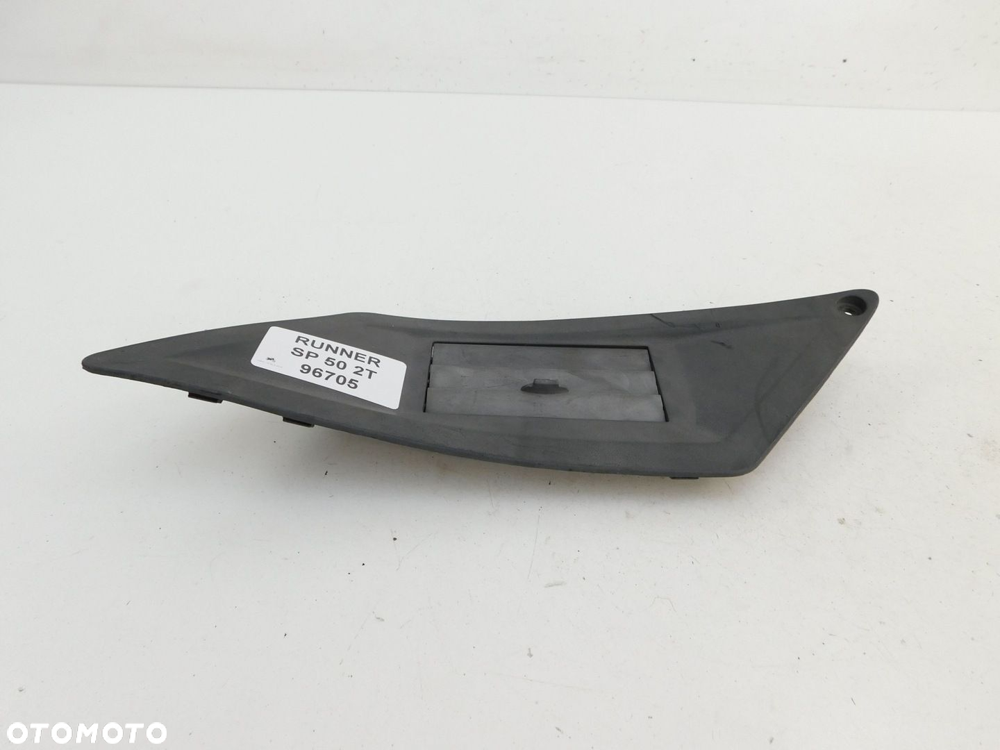 GILERA RUNNER SP 50 2T WYPEŁNIENIE PRAWE KRATKA WLOT - 2