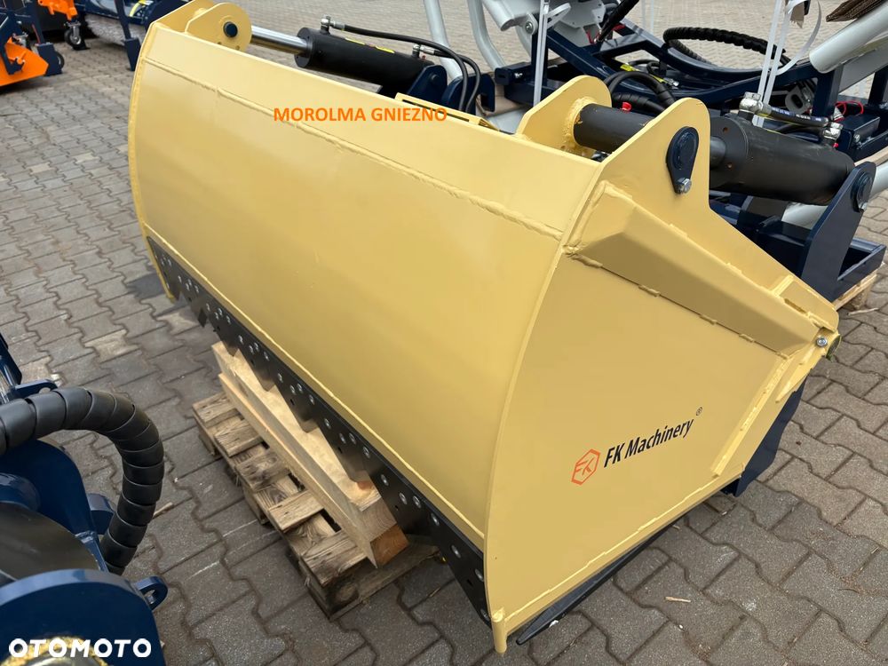 Łyżka wycinak szczękowy kiszonki FK MACHINERY do kiszonek łyżkowycinak widłowycinak