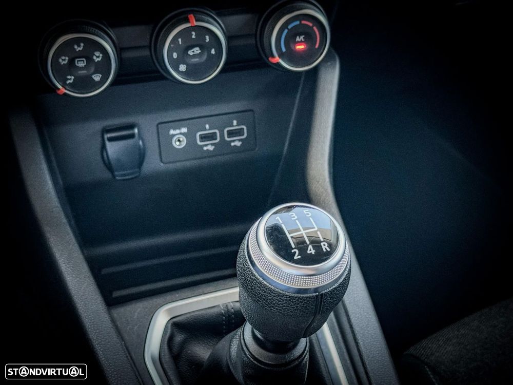 Renault Clio 1.0 TCe Limited Bi-Fuel - 13