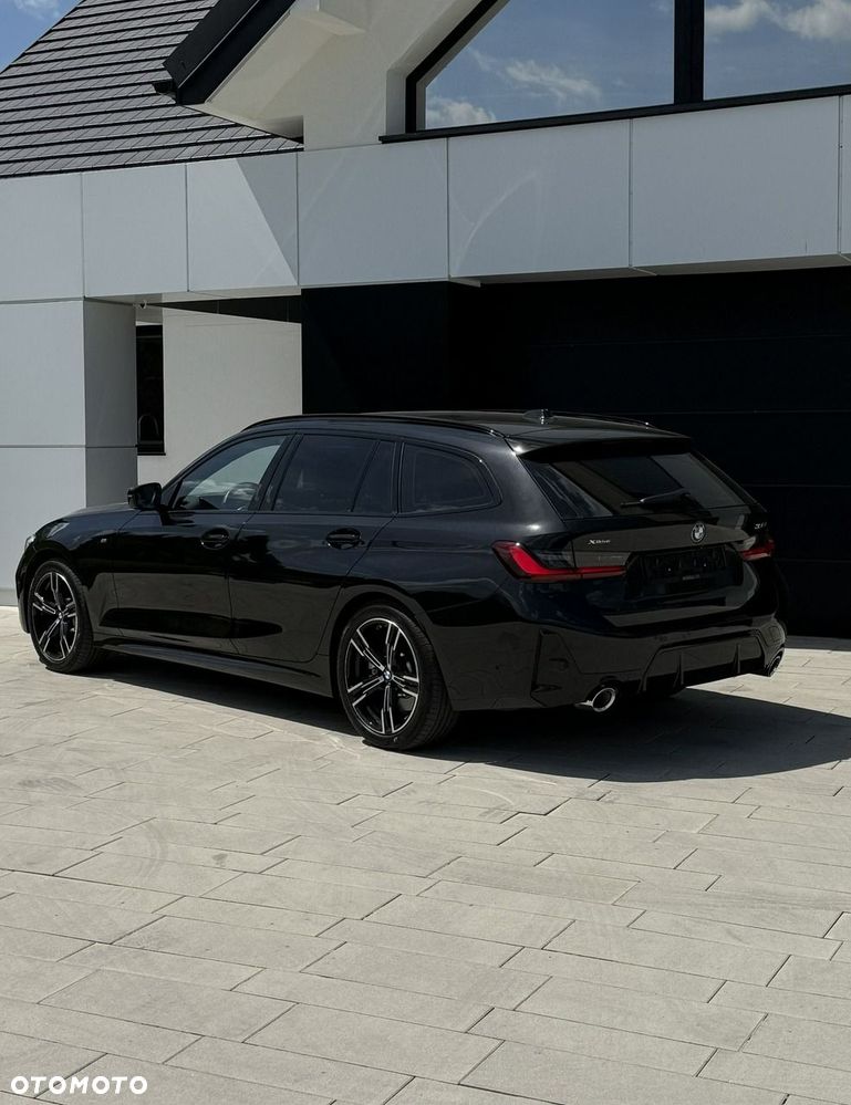 BMW Seria 3 330i xDrive M Sport sport - 13