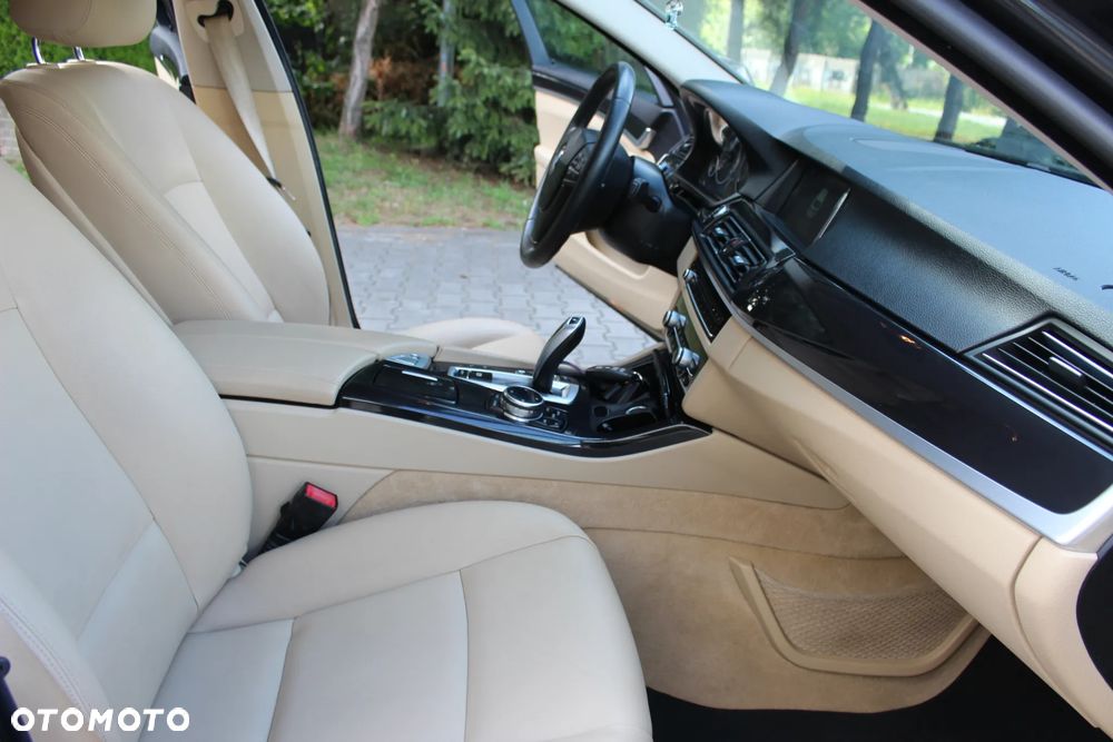 BMW Seria 5 520d Edition Fleet Exclusive - 29