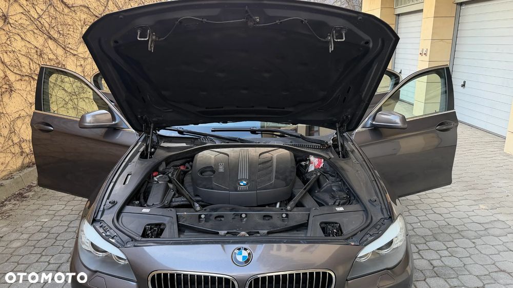 BMW Seria 5 520d Efficient Dynamics - 22