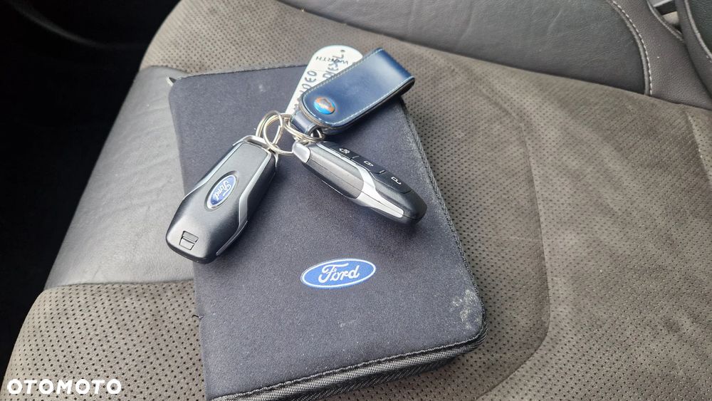 Ford Mondeo 2.0 TDCi ST-Line PowerShift - 25