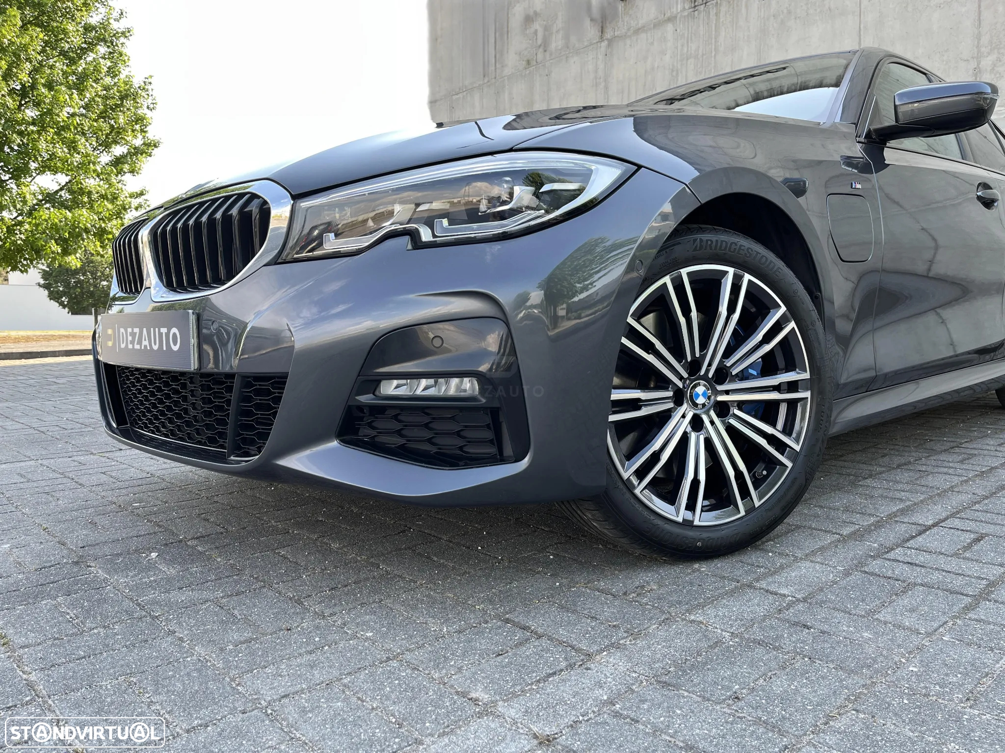BMW 330 - 3