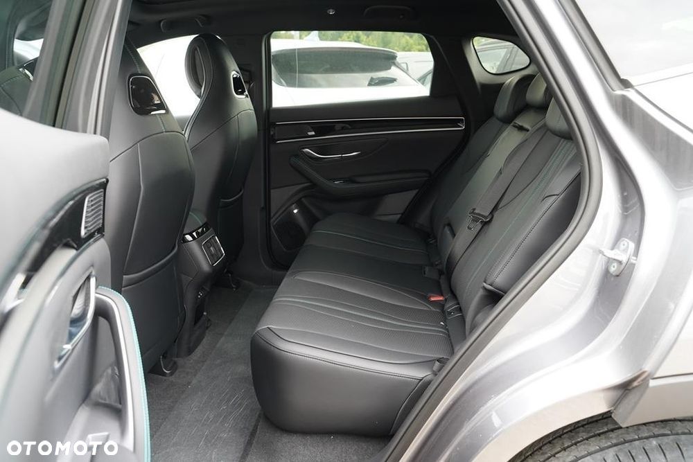 BYD Seal U 1.5T Design AWD - 8