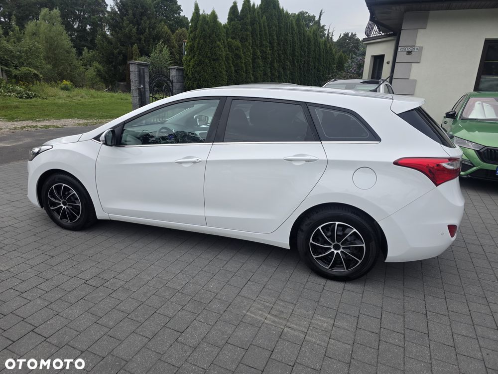 Hyundai i30 1.6 Comfort - 8