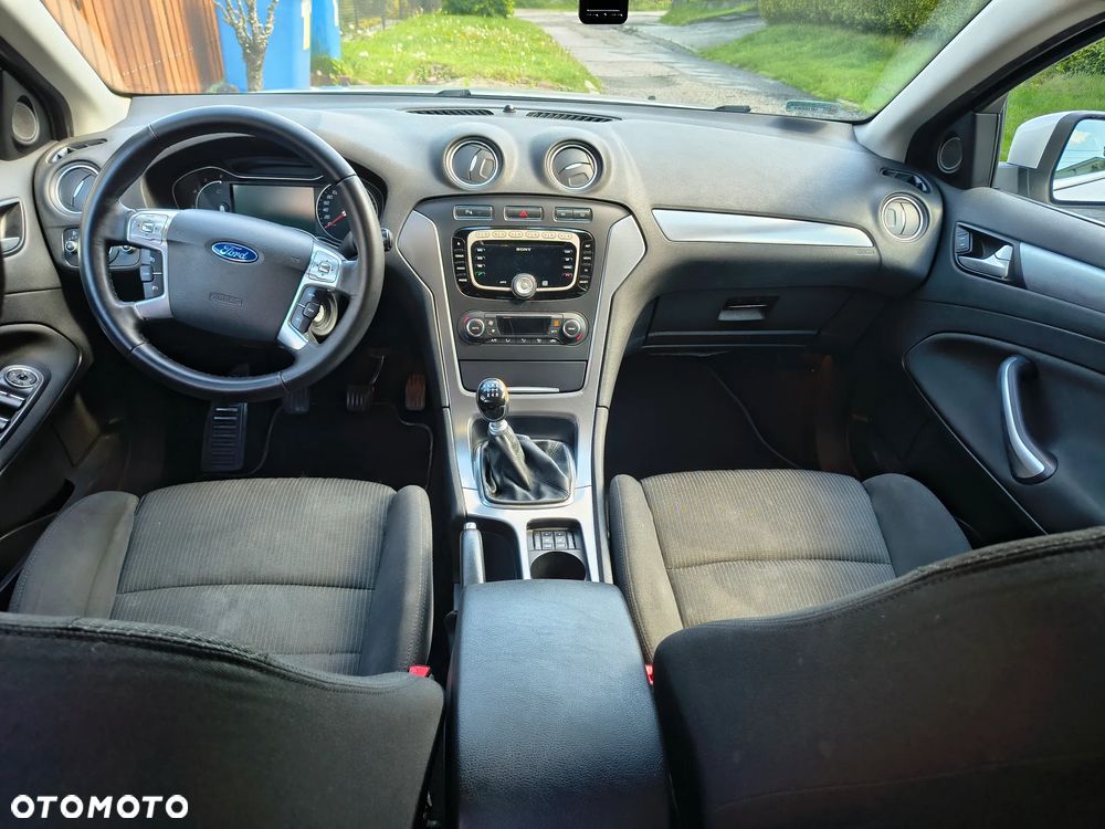 Ford Mondeo 2.0 TDCi Titanium - 13