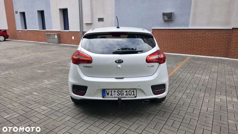Kia Ceed 1.6 CRDi GT Line - 6