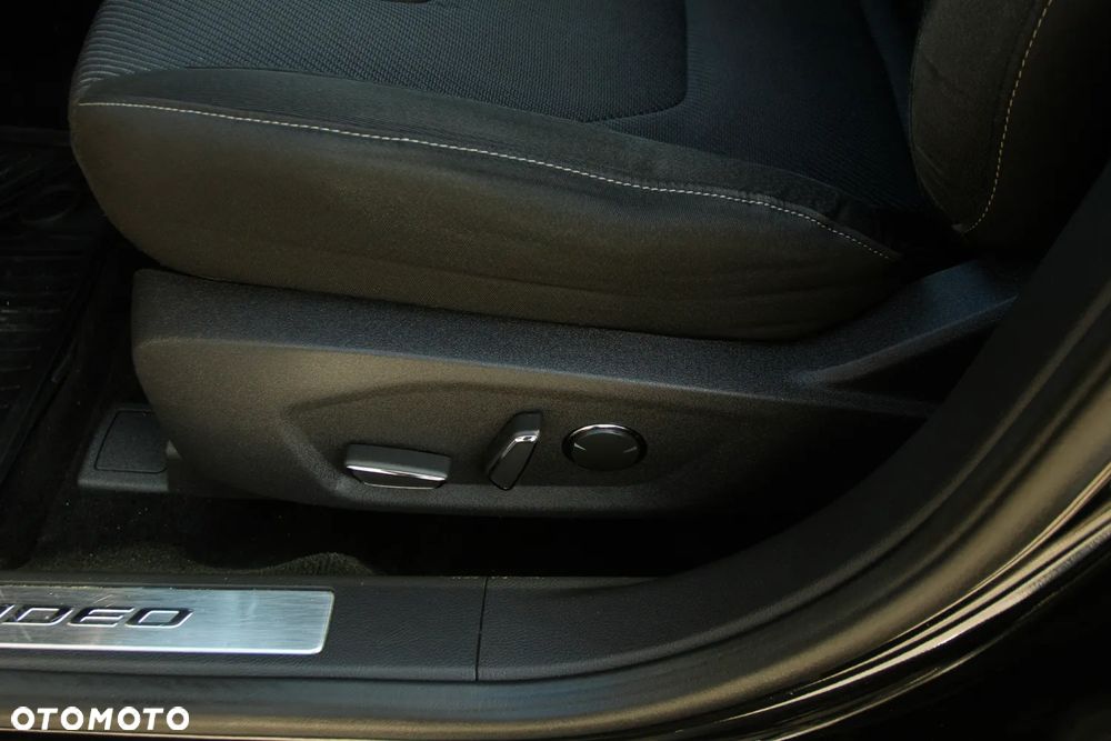 Ford Mondeo 2.0 TDCi Start-Stopp PowerShift-Aut Business Edition - 24