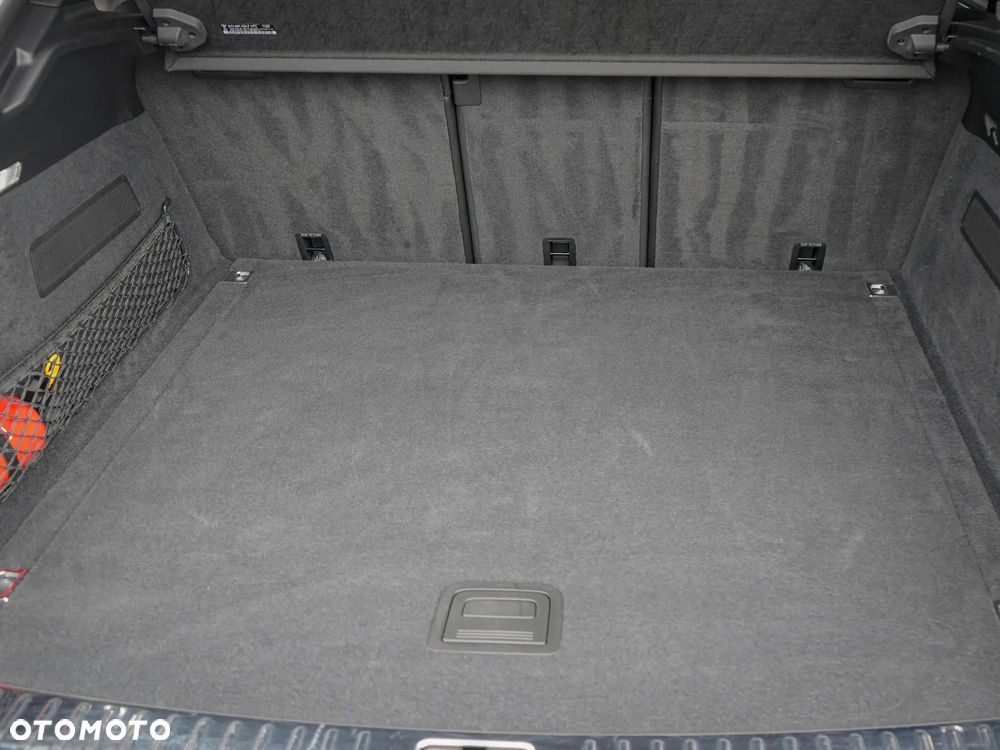 Porsche Cayenne Turbo S E-Hybrid - 24