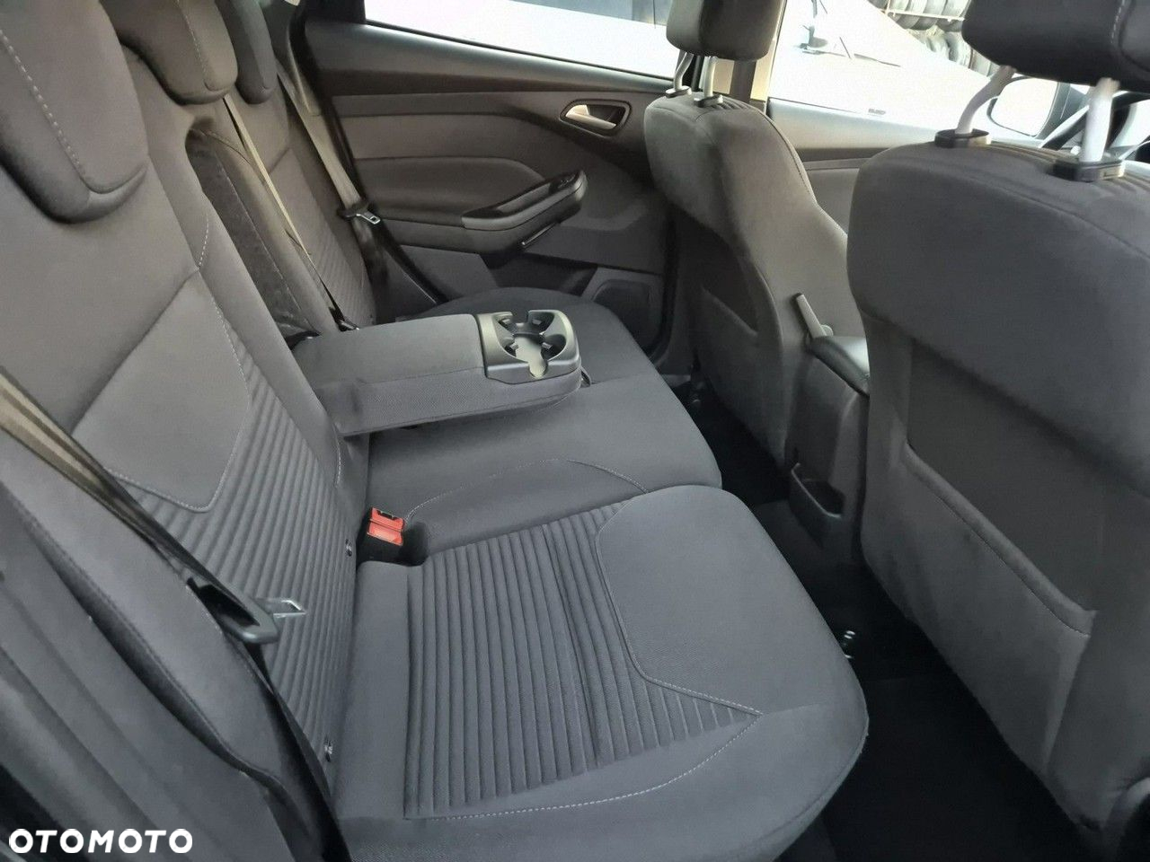 Ford Focus - 24