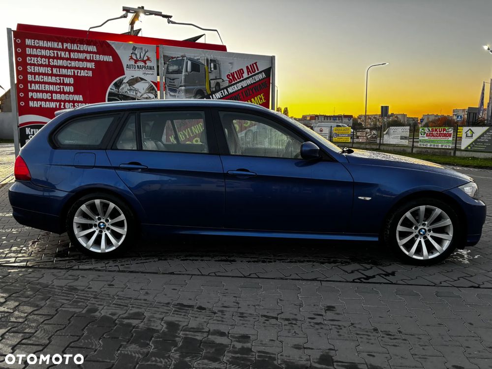 BMW Seria 3 318d - 4