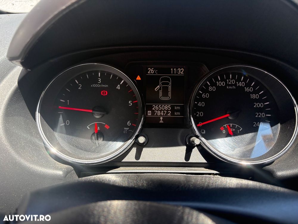 Nissan Qashqai 2.0 DCI DPF Acenta - 4
